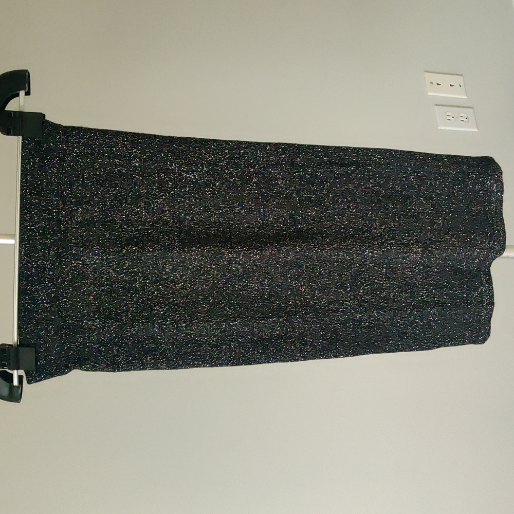 NWOT - Long midi shiny skirt